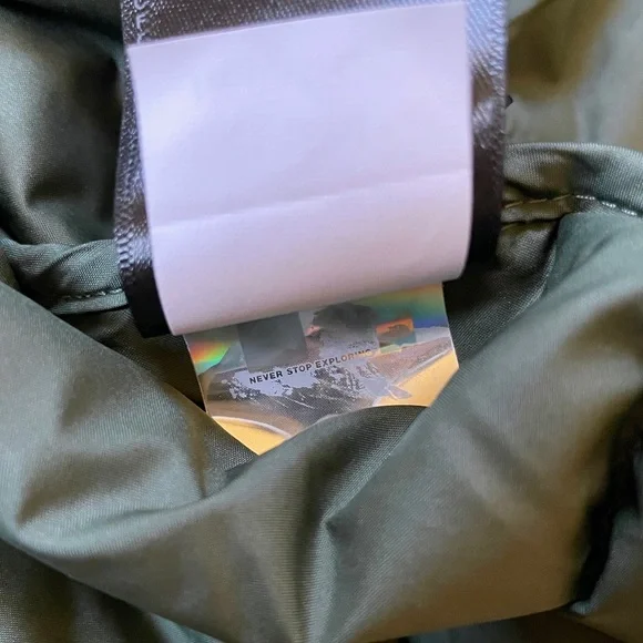 The North Face Men’s Aconcagua 2 Hoodie Jacket - Picture 9 of 9